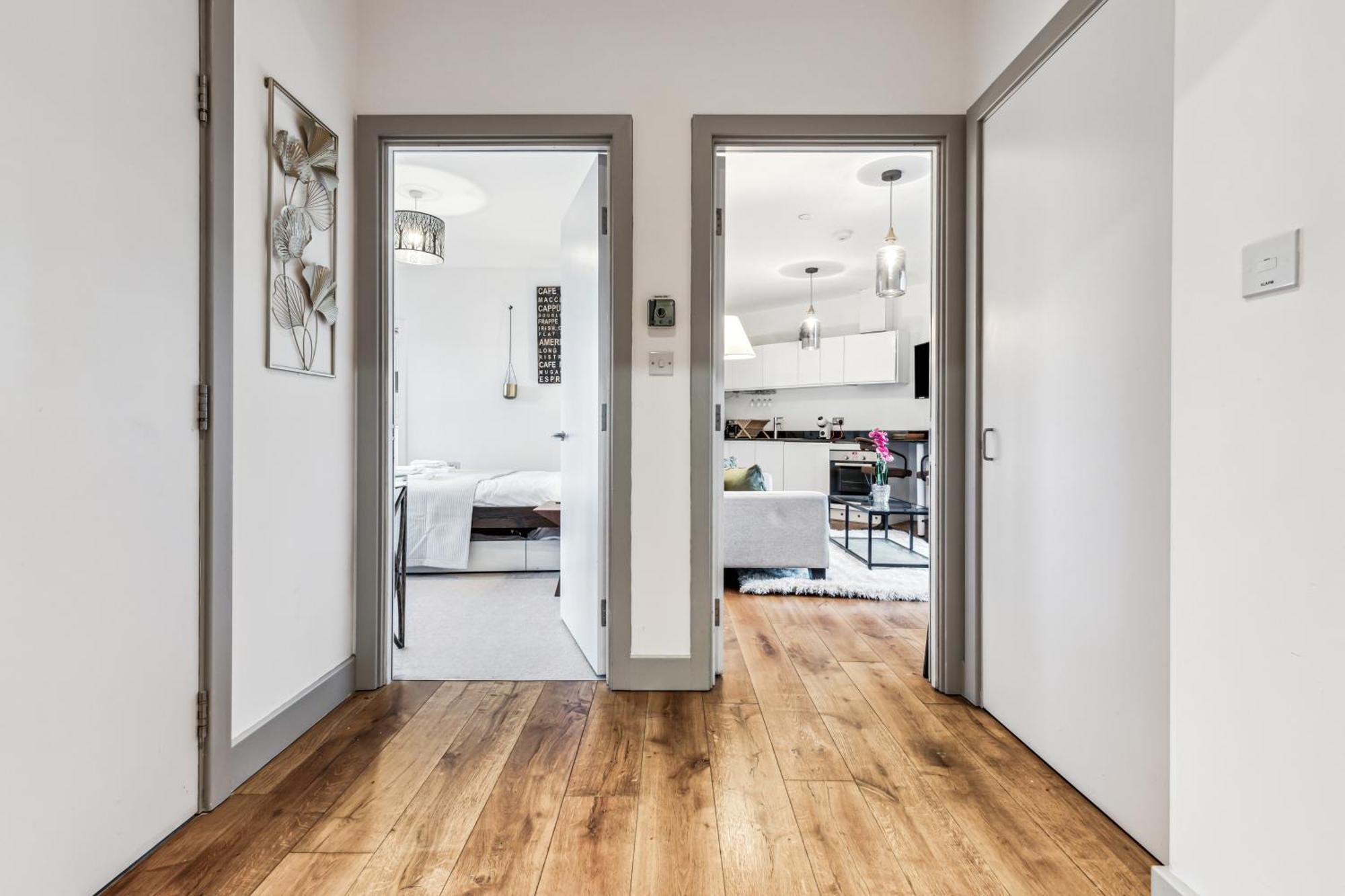 Modern Designed 2 Bed Penthouse Sleeps Five Apartamento